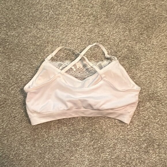 NWT Coobie Lace Coverage Cami Bra 9050 - Picture 3 of 5
